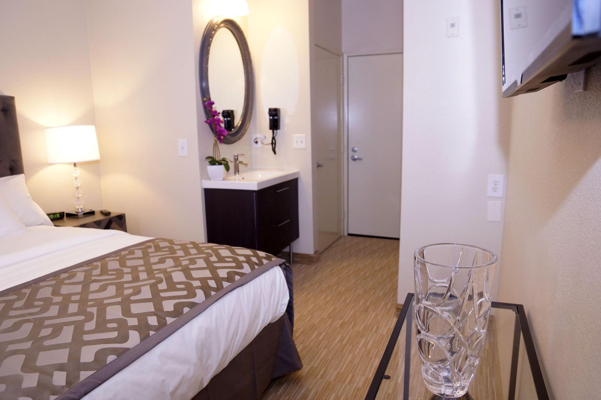 Urban Boutique Hotel- Little Italy, Downtown Сан Диего Екстериор снимка