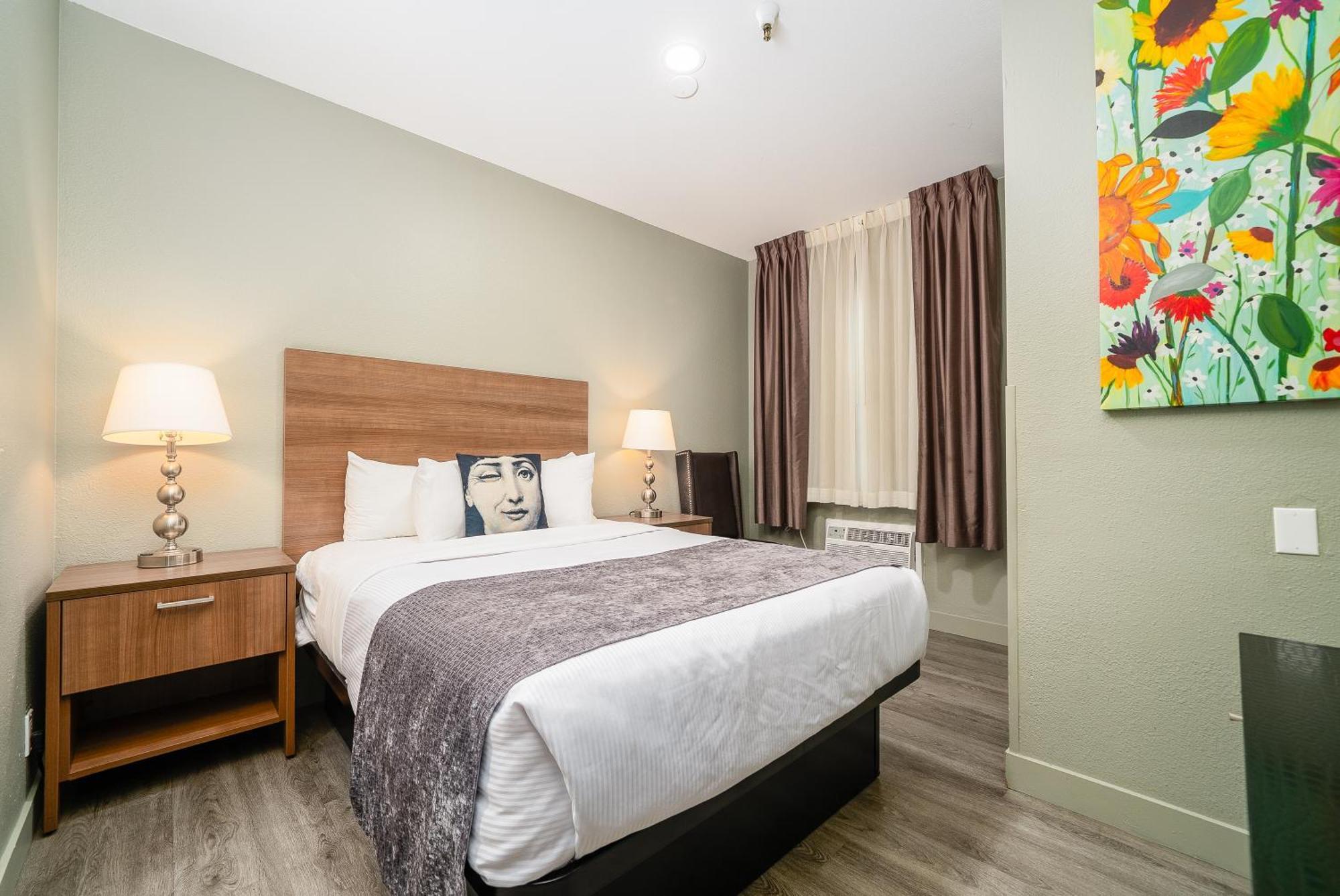 Urban Boutique Hotel- Little Italy, Downtown Сан Диего Екстериор снимка
