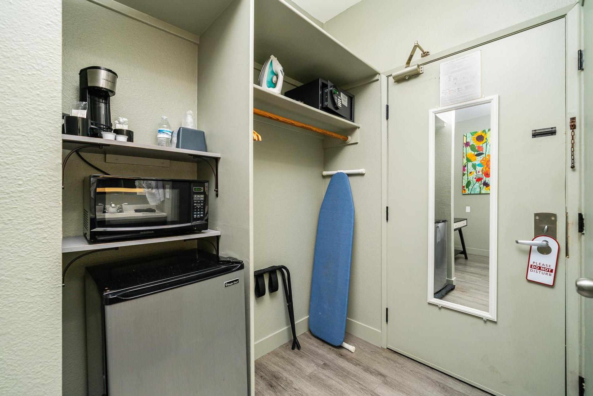 Urban Boutique Hotel- Little Italy, Downtown Сан Диего Екстериор снимка